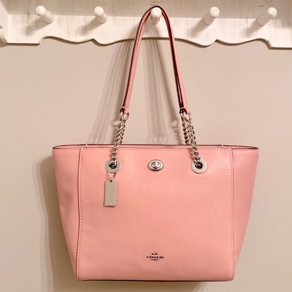 Coach Handbags - NWT COACH Peony Pink Pebble Leather Turnlock Silver Chain